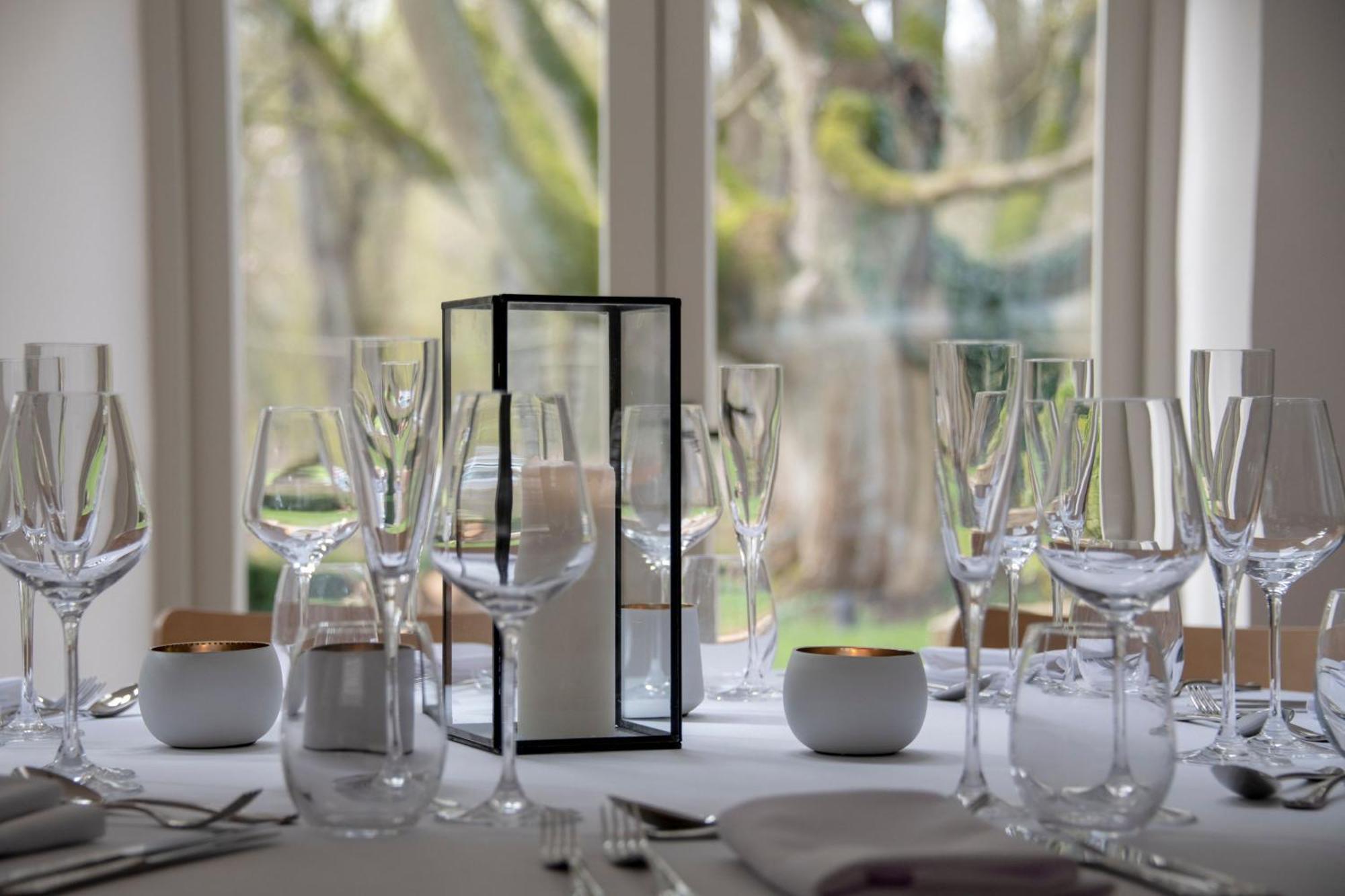 Minster Mill Hotel Minster Lovell ภายนอก รูปภาพ