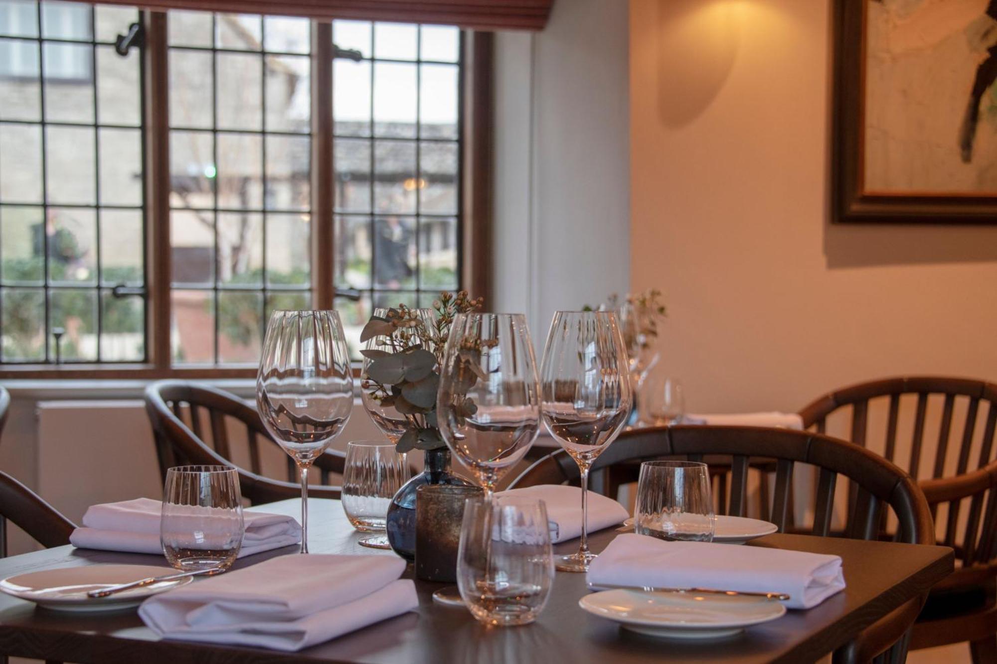 Minster Mill Hotel Minster Lovell ภายนอก รูปภาพ