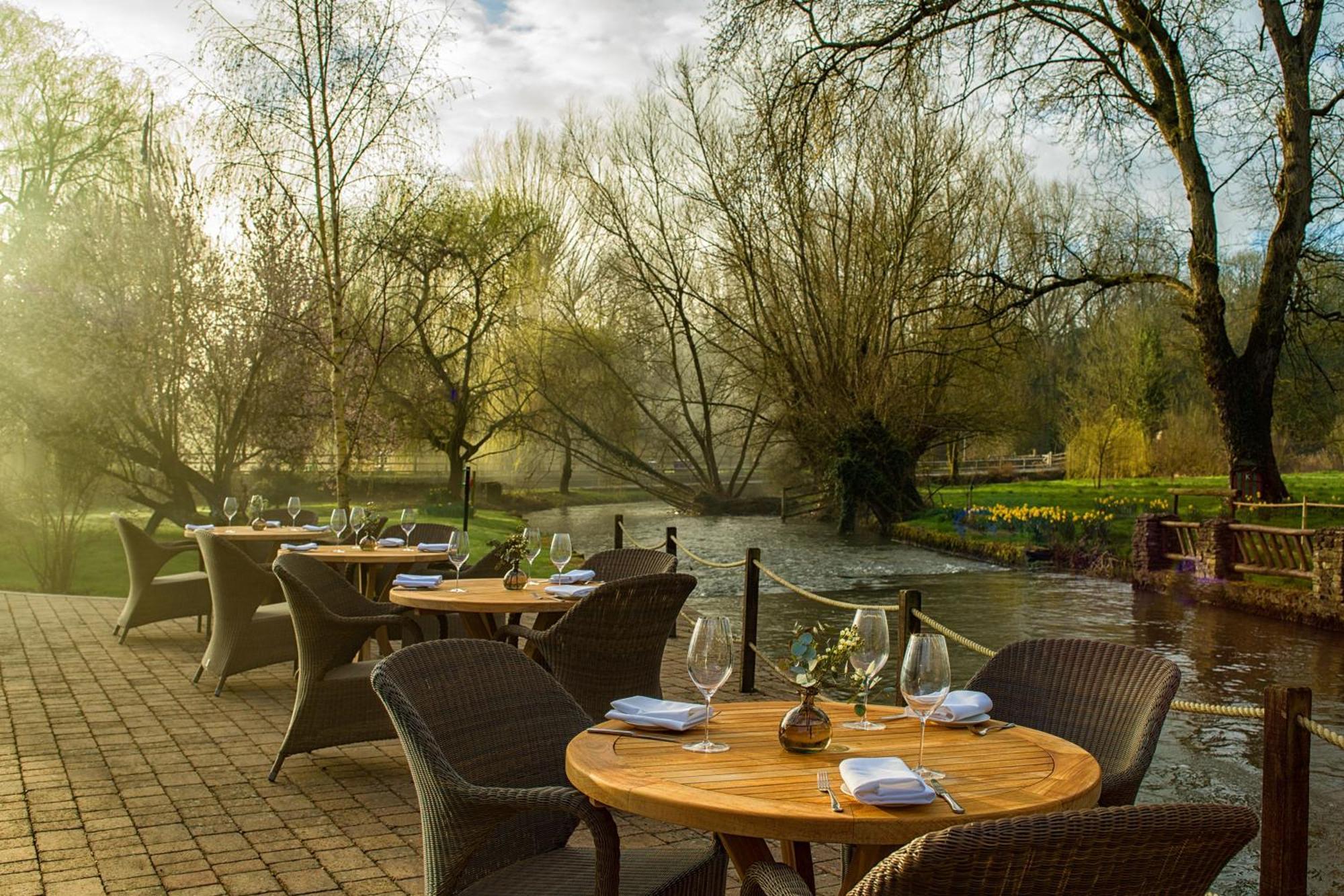 Minster Mill Hotel Minster Lovell ภายนอก รูปภาพ