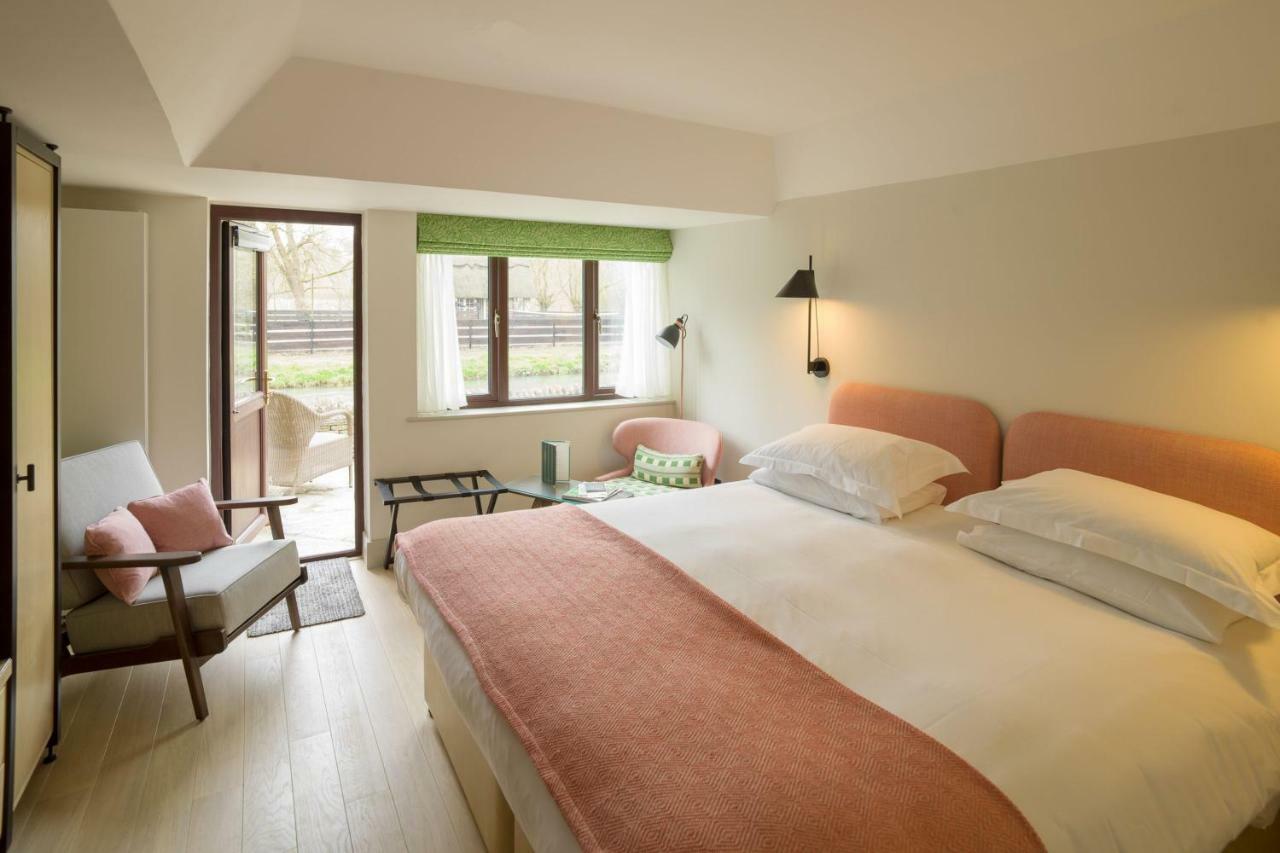 Minster Mill Hotel Minster Lovell ภายนอก รูปภาพ