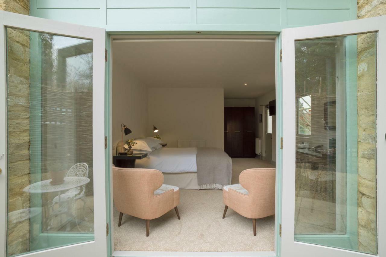 Minster Mill Hotel Minster Lovell ภายนอก รูปภาพ